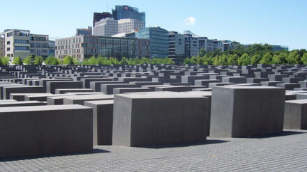Interessierte können in Berlin in diesem Jahr Filme sehen, die sich mit dem Holocaust beschäftigen.