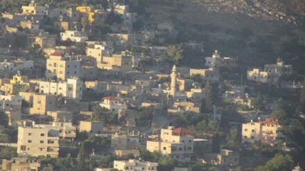 In Burin töteten israelische Sicherheitskräfte einen Palästinenser, nachdem er eine Brandbombe auf Siedler geworfen hatte.