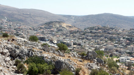 Madschdal Schams ist mit rund 8.800 Einwohnern der größte drusische Ort auf den Golan-Höhen.