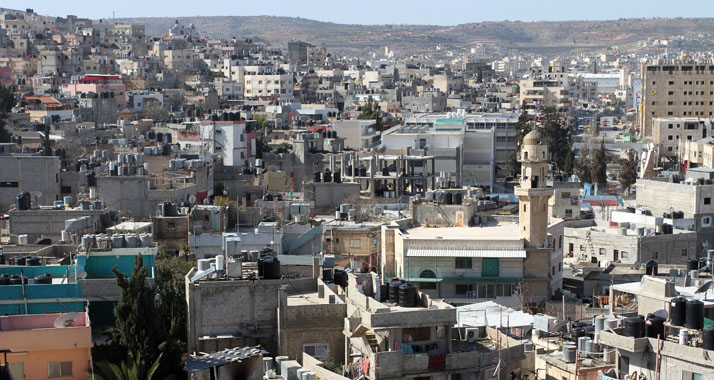 Im Flüchtlingslager Deheische ist ein Palästinenser bei einer israelischen Razzia ums Leben gekommen.