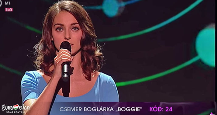 Singt beim ESC ein Anti-Kriegs-Lied: die Ungarin Csemer Boglárka, genannt "Boggie".