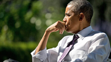 Nicht begeistert: Obama sieht sich gezwungen, mit dem Kongress zusammenzuarbeiten.