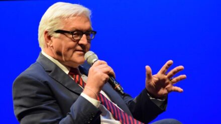 Steinmeiers Motto: „Krisen und Konflikte entschärfen.“