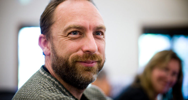 Der Mitbegründer von Wikipedia, Jimmy Wales, wünscht sich mehr Neutralität in den Berichten über den israelisch-palästinensischen Konflikt.