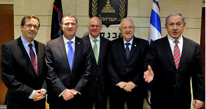 Bundestagspräsident Lammert (M.) mit Oppositionsführer Herzog, Knessetsprecher Edelstein, Staatspräsident Rivlin und Premier Netanjahu (v.l.)