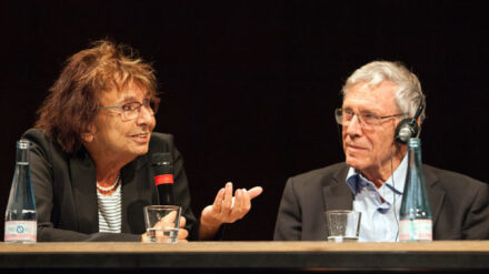 Mirjam Pressler und Amos Oz ziehen an einem Strang.
