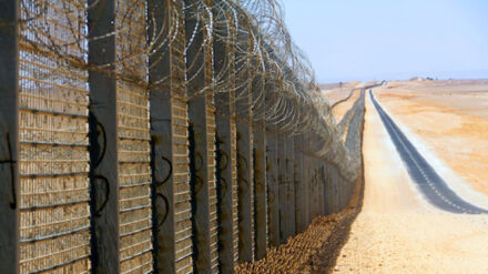 Ein Reservist soll einem Araber Details über Israels Truppenbewegungen und Überwachungsmethoden an der Grenze zu Ägypten verkauft haben.