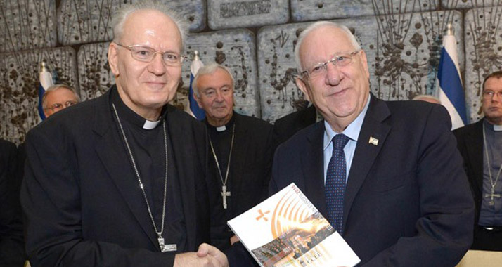 Präsident Rivlin trifft sich mit Kardinal Péter Erdő, dem Vorsitzenden des Rates der Europäischen Bischofskonferenz.