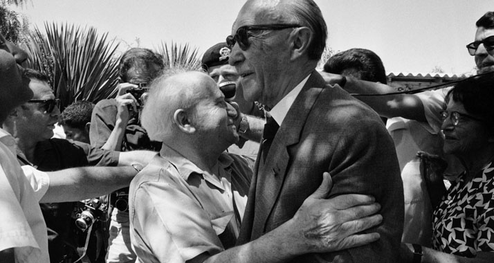 Konrad Adenauer besucht David Ben-Gurion 1966 in Sde Boker