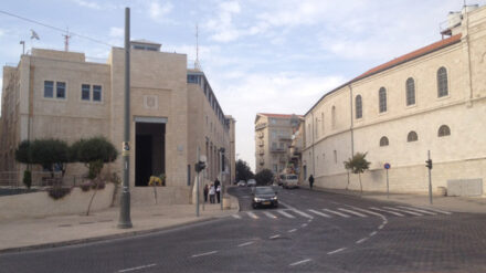 Aus Furcht vor weiteren Angriffen bleiben die Straßen in Jerusalem nahezu leer