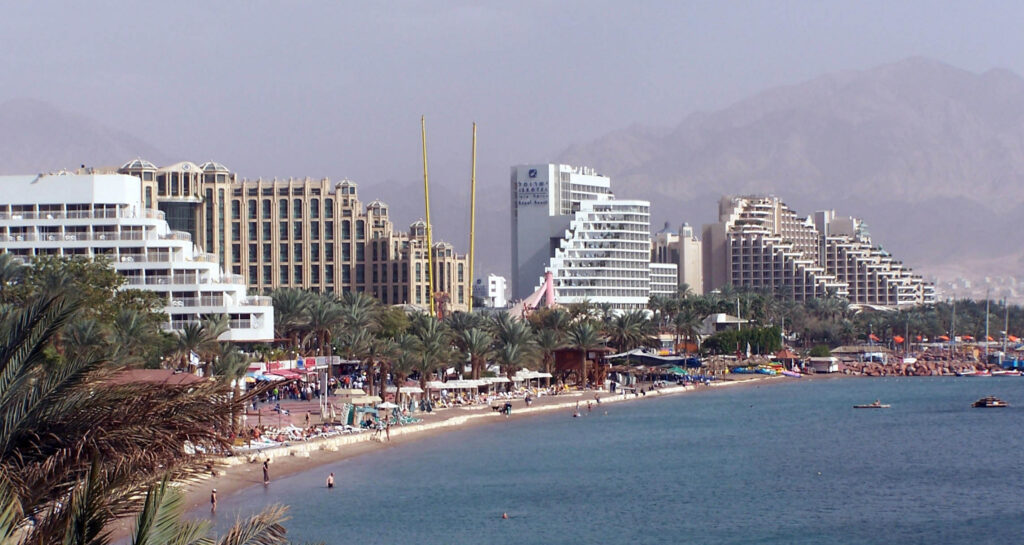 Viele afrikanische Flüchtlinge arbeiten illegal in Hotels in Eilat