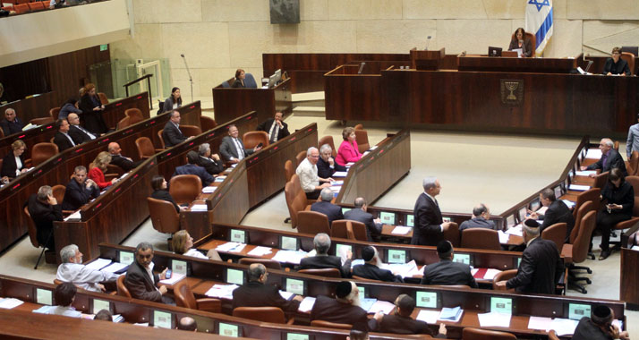 Im israelischen Parlament geht es in den Debatten mitunter hitzig her: Im Bild ist die letzte Sitzung der 19. Knesset zu sehen