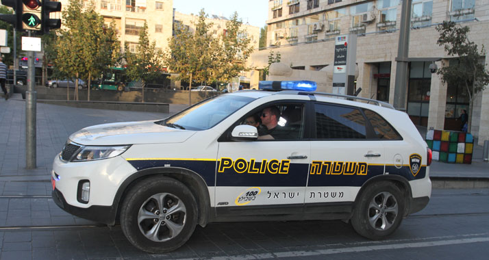 Ein getöteter Taxifahrer im Norden von Tel Aviv und ein Attentat im Zentrum: Die Polizei geht von einer Verbindung der beiden Vorfälle aus
