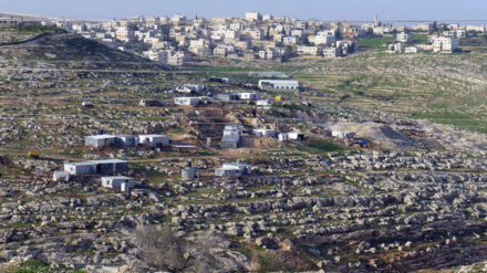 Die EU hat ohne Absprache mit Israel bei Jerusalem Hunderte illegale Bauten für Beduinen errichten lassen