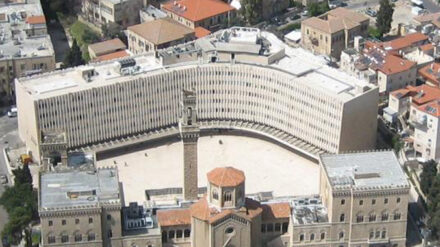 Im Wirtschaftsministerium ist nun eine Araberin für Chancengleichheit auf dem Arbeitsmarkt zuständig