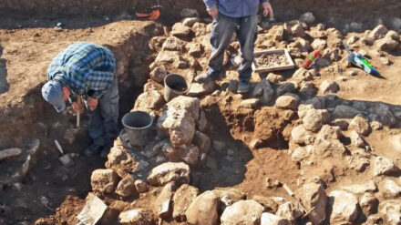 Bei Ausgrabungen in Jerusalem wurden unter anderem die Überreste zweier Wohnhäuser aus dem fünten Jahrtausend vor Christus freigelegt