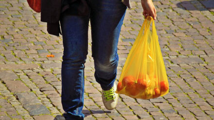 Demnächst nur für einen Geldbetrag erhältlich: die Plastiktüte zum Einkauf
