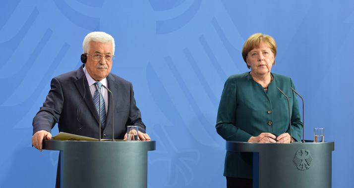 Kritisieren Gewalt und Siedlungsbau: Abbas und Merkel im Bundeskanzleramt