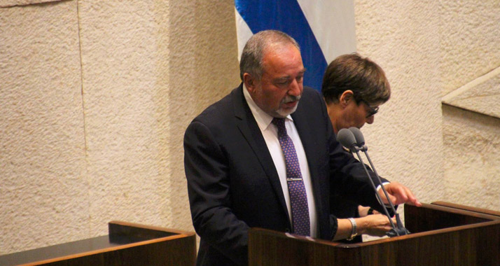 Erste Rede als neuer Verteidigungsminister: Lieberman spricht sich für die Zwei-Staaten-Lösung aus