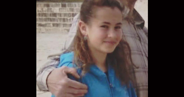 Das Foto, das um die Welt ging: Die 13-jährige Hallel Jaffa Ariel, die am Donnerstag von einem Palästinenser in ihrem Bett erstochen wurde