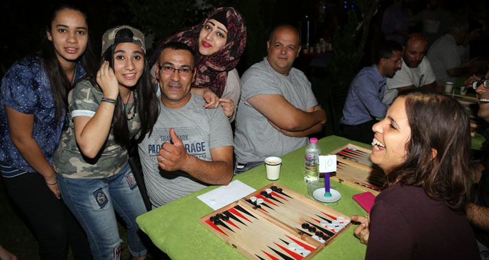 Ausgelassen war die Stimmung zwischen Arabern und Juden ...