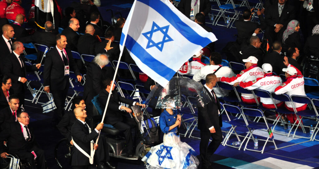 Bei der Eröffnung der Paralympics 2012 in London trug Schasiri die israelische Flagge
