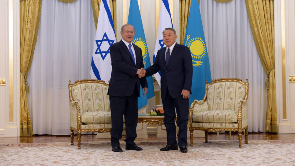 Benjamin Netanjahu trifft den kasachischen Präsidenten Nursultan Nasarbajev in Astana
