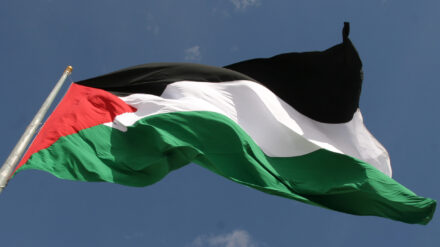 Palästinensische Flagge: Die ehemaligen Militärs plädieren für die Zwei-Staaten-Lösung