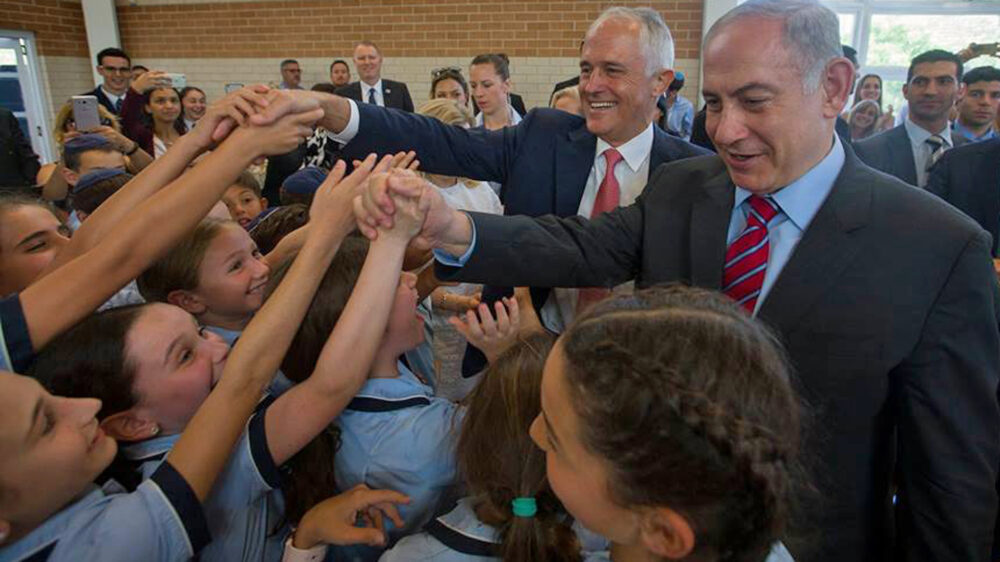 Gute Stimmung: Benjamin Netanjahu und Malcolm Turnbull beim Besuch einer jüdischen Schule.