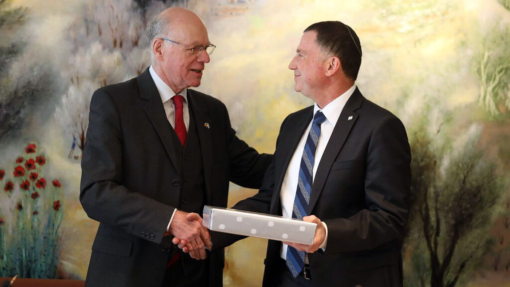 Verstehen sich gut: die Parlamentspräsidenten Edelstein (r.) und Lammert