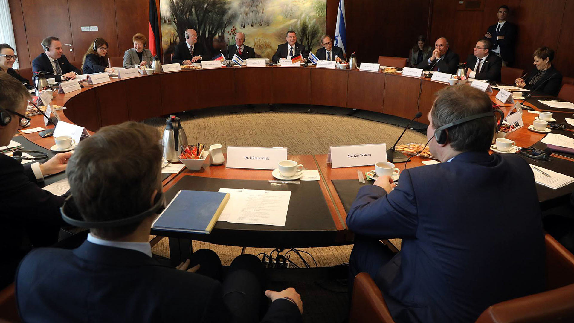 Israelische und deutsche Abgeordnete im Gespräch