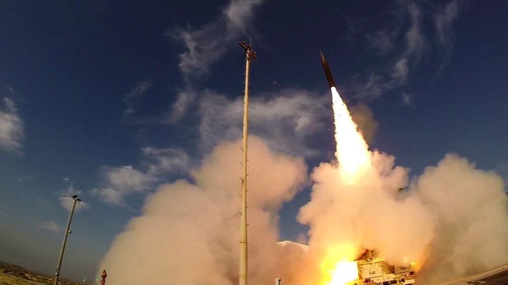 Erstmals im Einsatz: eine Arrow-3-Rakete