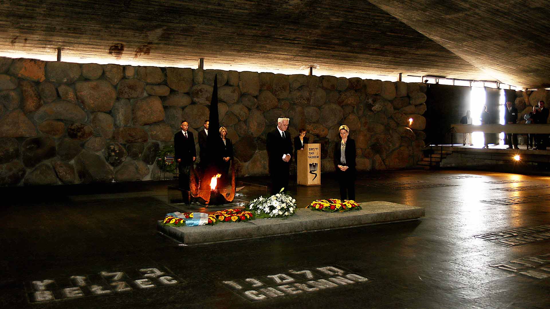 Kretschmann mit Wirtschaftsministerin Nicole Hoffmeister-Kraut in Yad Vashem