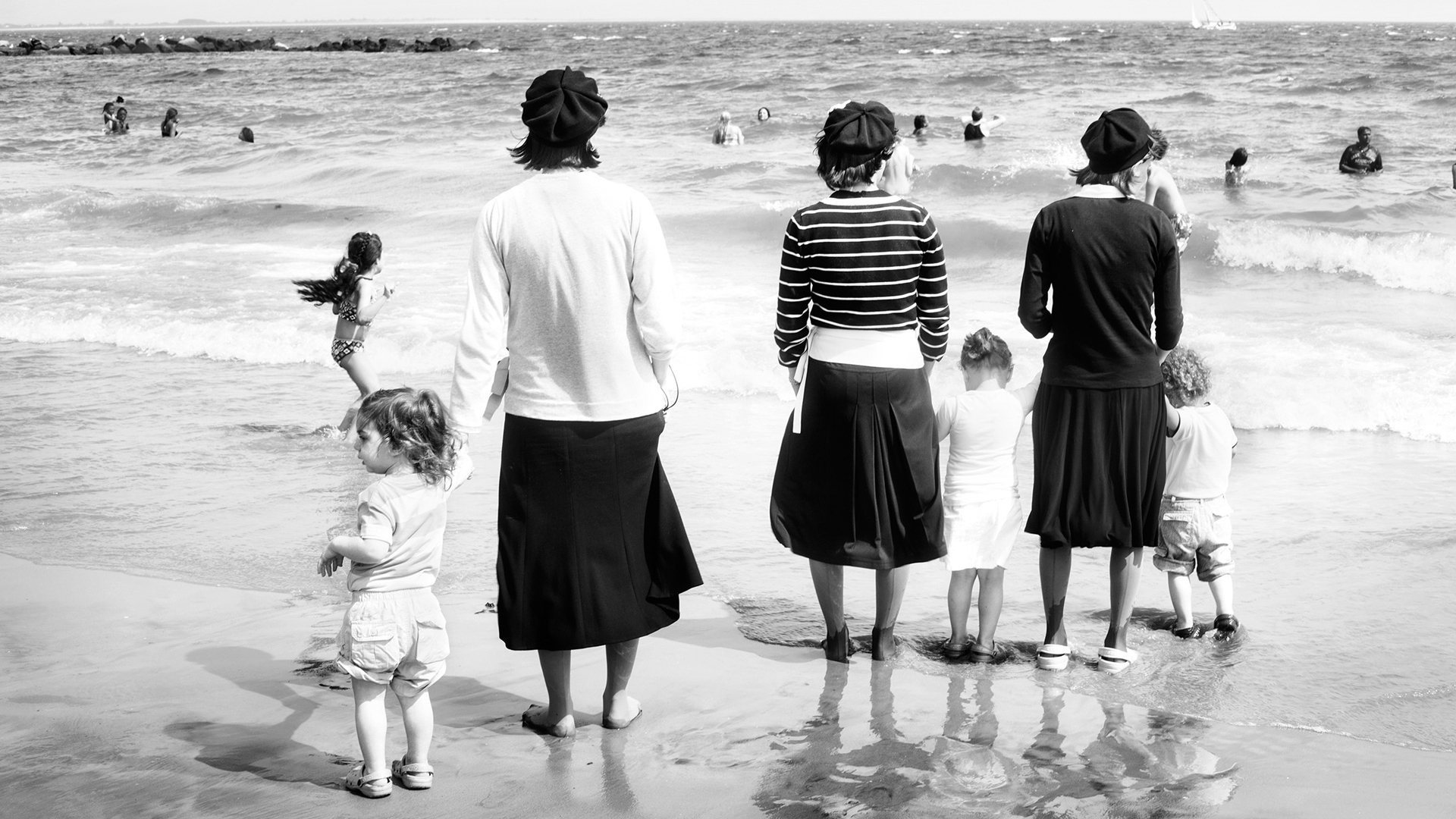 Jüdische Frauen am Strand