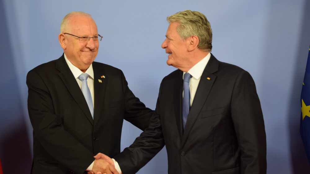 Man schätzt sich: Der israelische Staatspräsident Reuven Rivlin und der ehemalige deutsche Bundespräsident Joachim Gauck