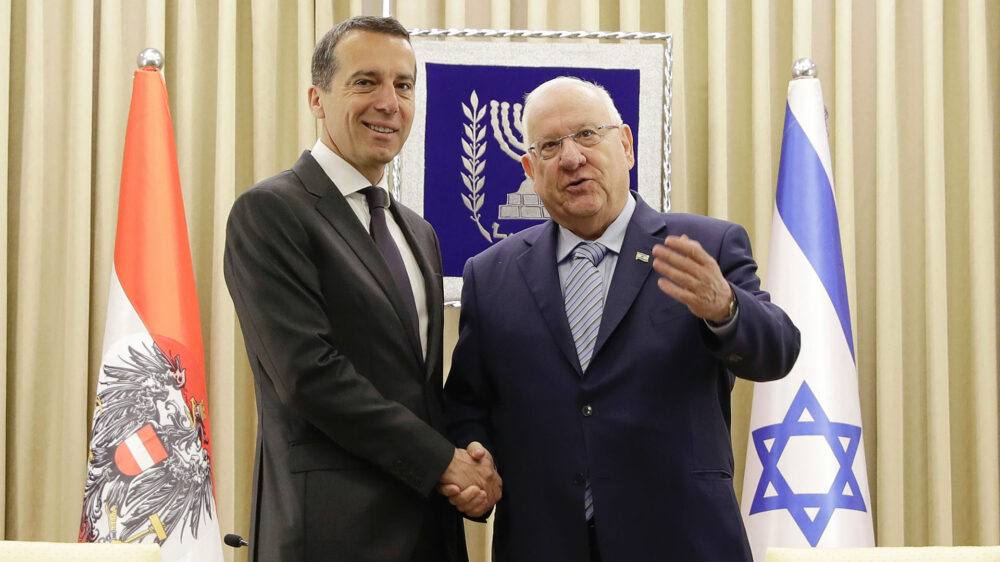 Freuen sich über die Entwicklung der israelisch-österreichischen Beziehungen: Kern (l.) und Rivlin