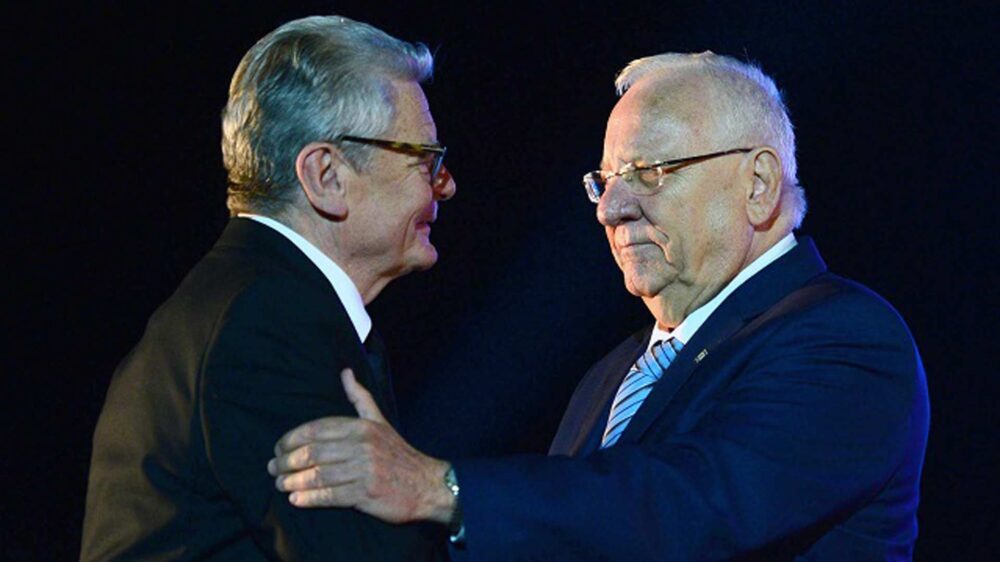 Freundschaftlich verbunden: der frühere Bundespräsident Gauck (l.) und der israelische Präsident Rivlin