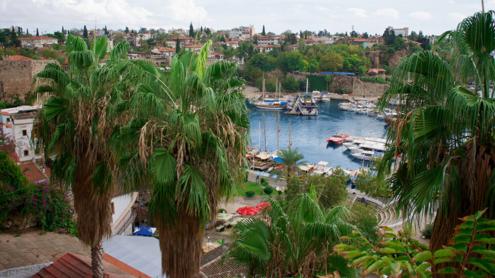 Die Stadt Antalya ist ein beliebtes Ziel bei israelischen Urlaubern in der Türkei