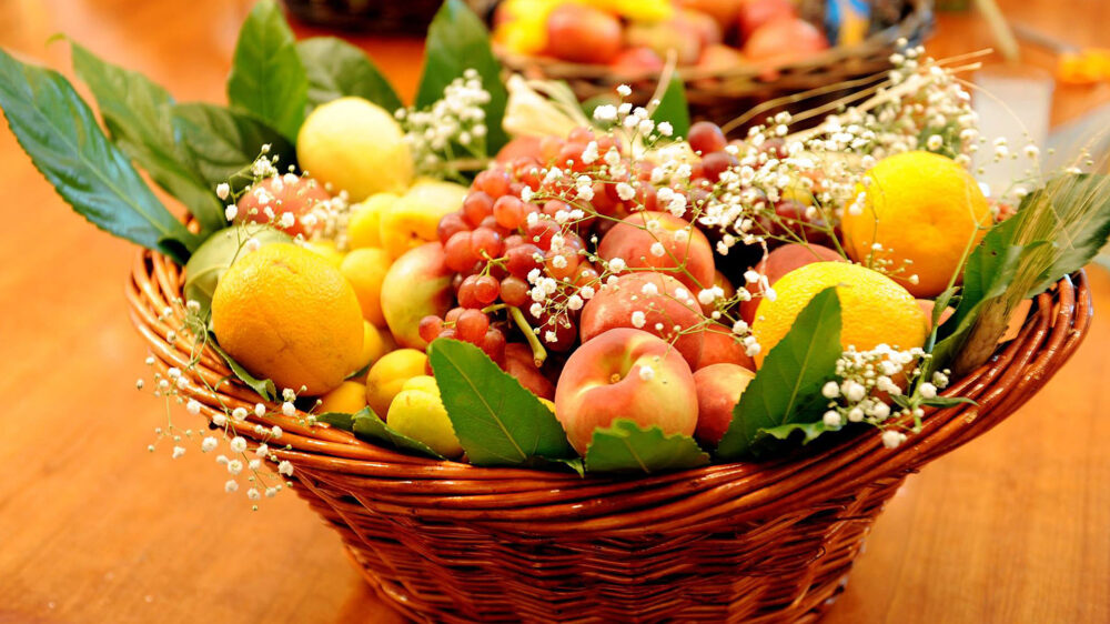 An Schawuot danken Juden Gott für die ersten Früchte des Jahres