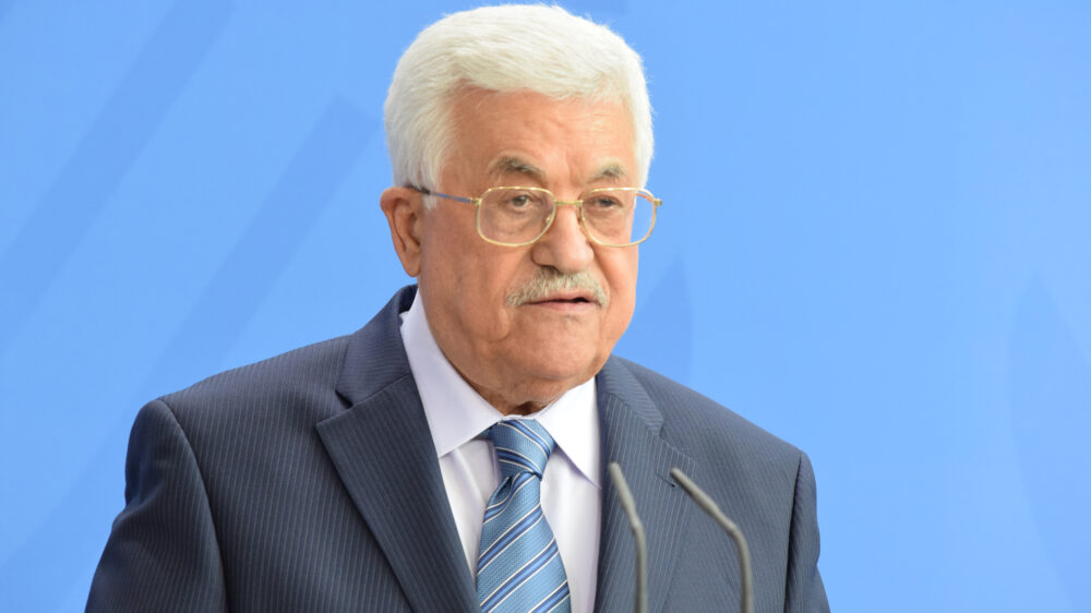 Mahmud Abbas' Fatah-Partei hat die Gehälter von 37 Hamas-Abgeordneten gekürzt