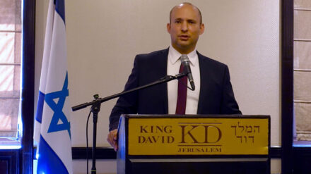 Fordert die US-Regierung zur Konsequenz auf: Naftali Bennett (Archivbild)