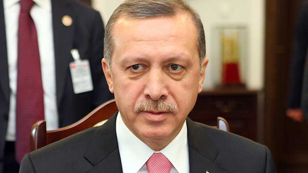 Der türkische Präsident Erdoğan droht den Kurden wegen des Unabhängigkeitsreferendums mit wirtschaftlichen Sanktionen und Militärintervention