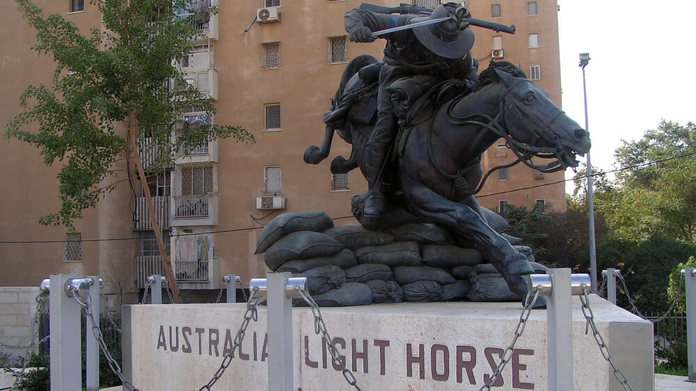Dieses Standbild in Be‘er Scheva erinnert an den legendären Sieg der ANZAC-Reiterei vor 100 Jahren