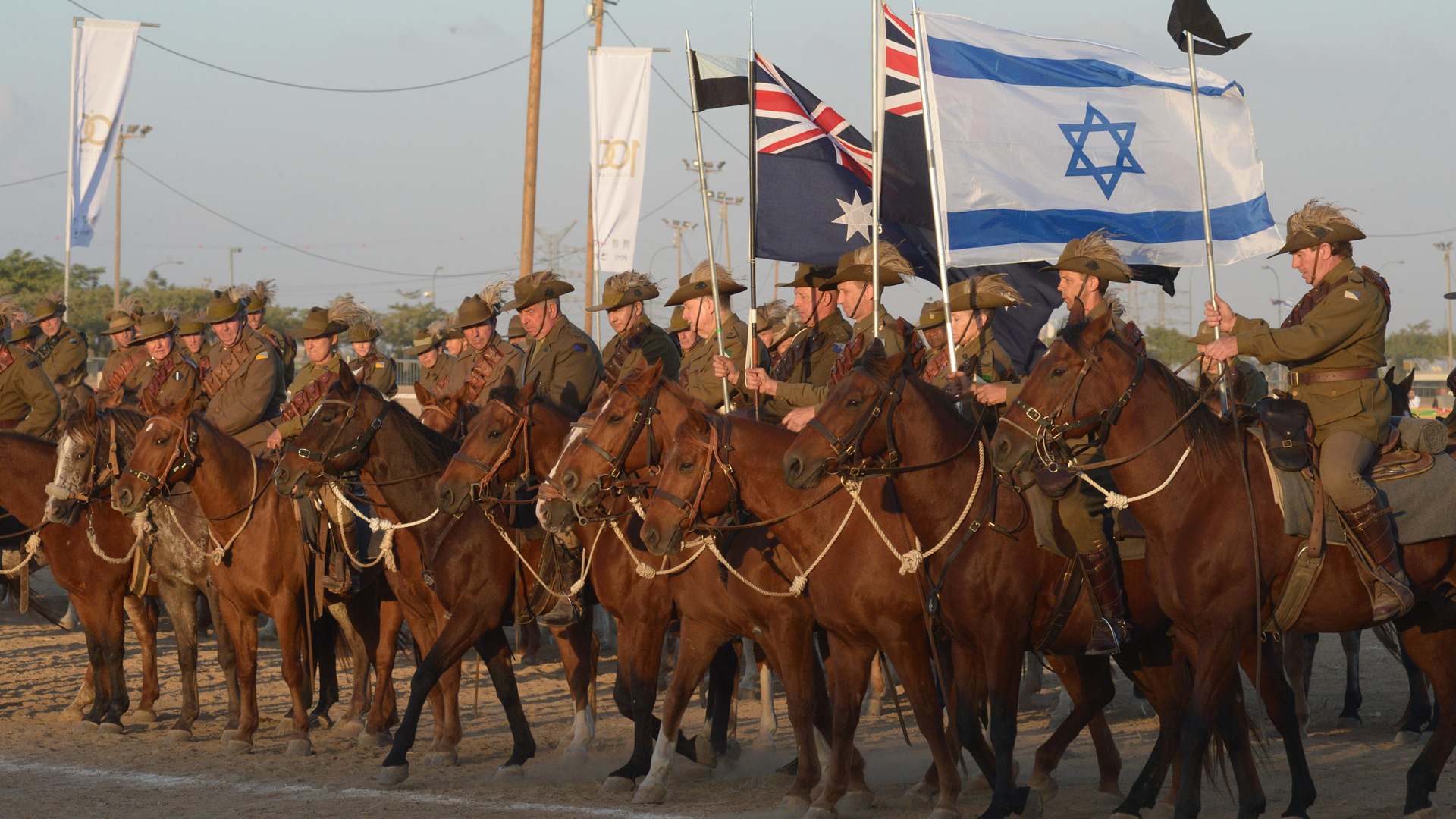 Die Pferde-Parade anlässlich der Hundertjahrfeier der Schlacht von Be'er Scheva
