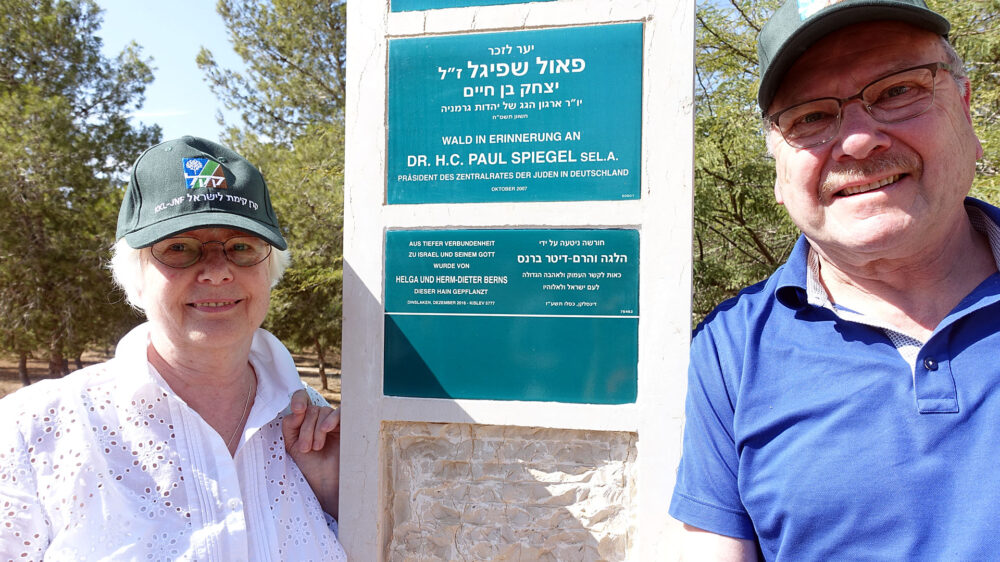 Im Verlauf von 30 Jahren hat Ehepaar Berns mehr als 1.000 Bäume für Israel gespendet