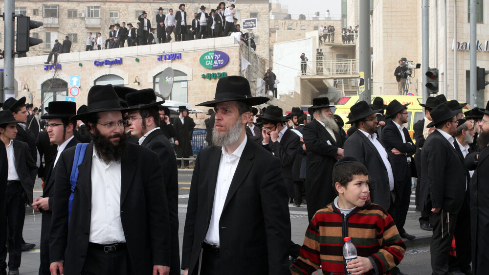 Ultra-orthodoxe Juden demonstrieren gegen die Wehrpflicht (Archivbild)