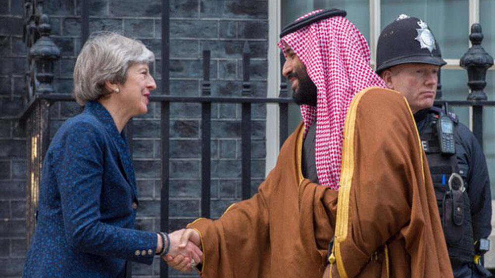 Wollen der „destabilisierenden Rolle“ der Hisbollah entgegentreten: Theresa May und Mohammed bin Salman