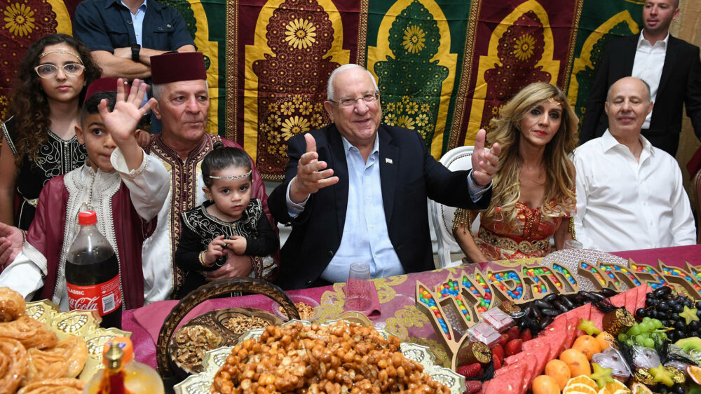 Israels Staatspräsident Reuven Rivlin zu Besuch bei der Familie Sabah in Aschkelon