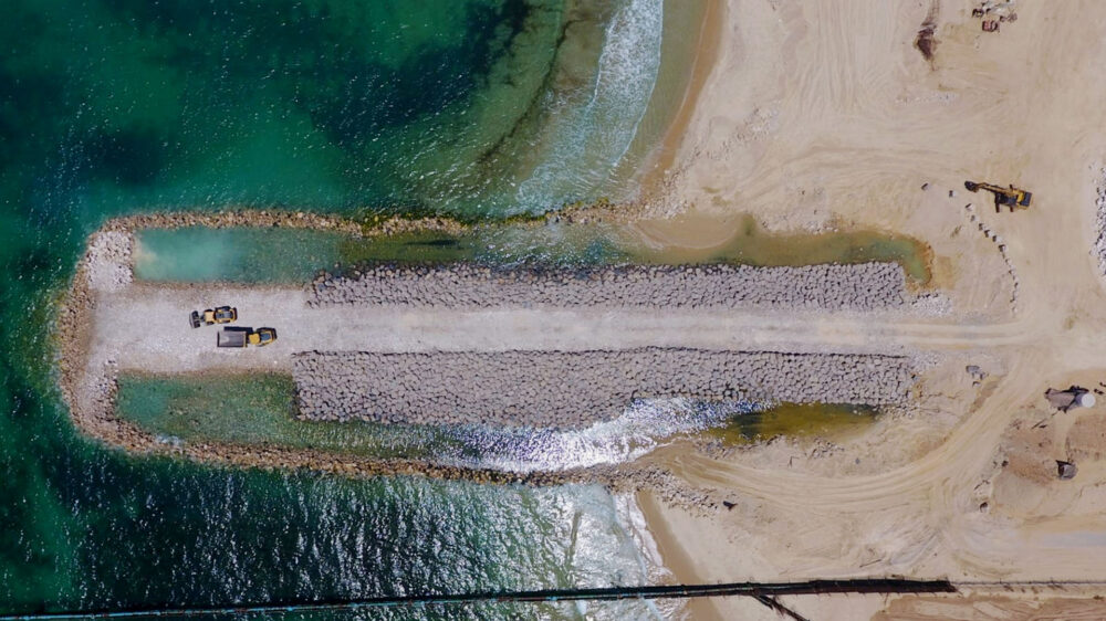 Neue Bilder vom Verteidigungsministerium zeigen die Baufortschritte an der Seesperre zu Gaza