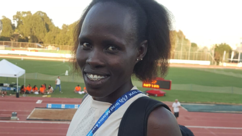 Die 29-jährige Israelin Salpeter hat auf der 5.000- und 10.000-Meter-Strecke im Berliner Olympiastadion Grund zur Trauer und zur Freude gehabt